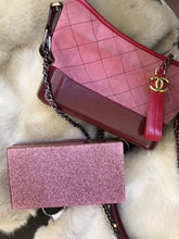 Load image into Gallery viewer, Pink Glitter Acrylic Box Clutch
